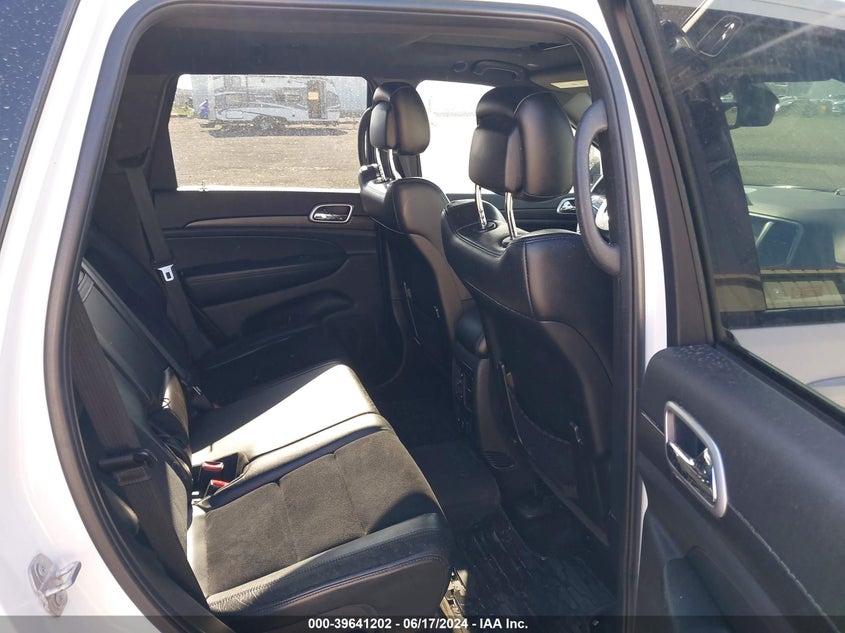 2018 Jeep Grand Cherokee Altitude 4X4 VIN: 1C4RJFAGXJC195530 Lot: 39641202