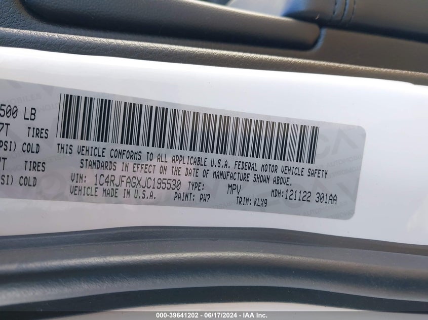 2018 Jeep Grand Cherokee Altitude 4X4 VIN: 1C4RJFAGXJC195530 Lot: 39641202