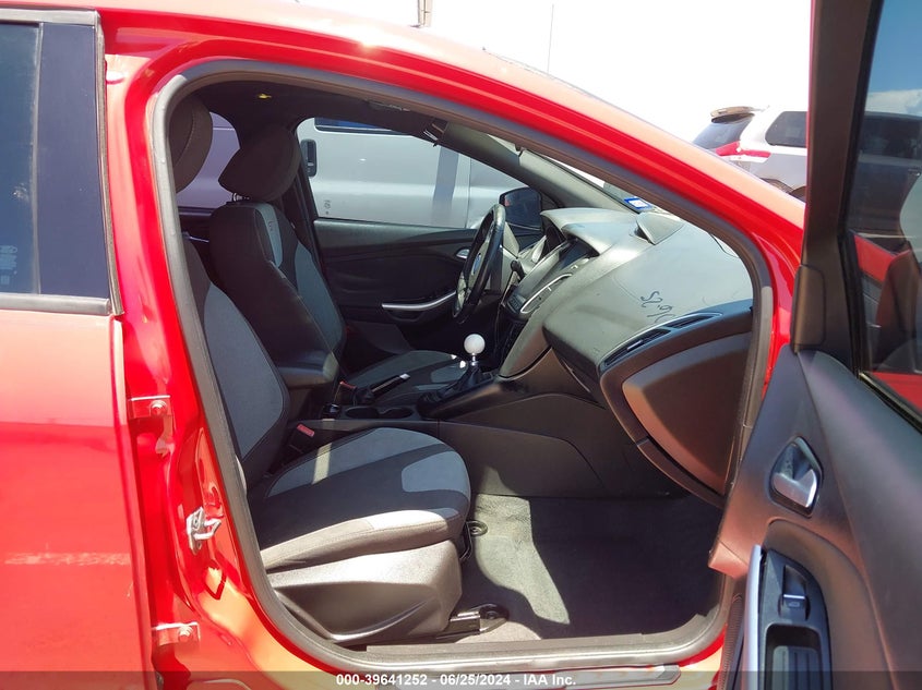 2013 Ford Focus St VIN: 1FADP3L92DL231579 Lot: 39641252