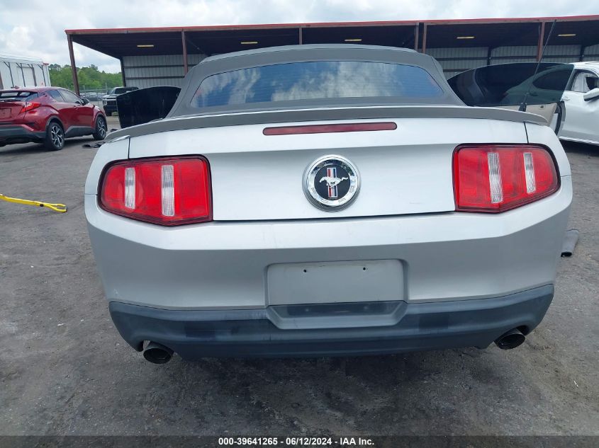 2011 Ford Mustang V6 Premium VIN: 1ZVBP8EM5B5126579 Lot: 39641265
