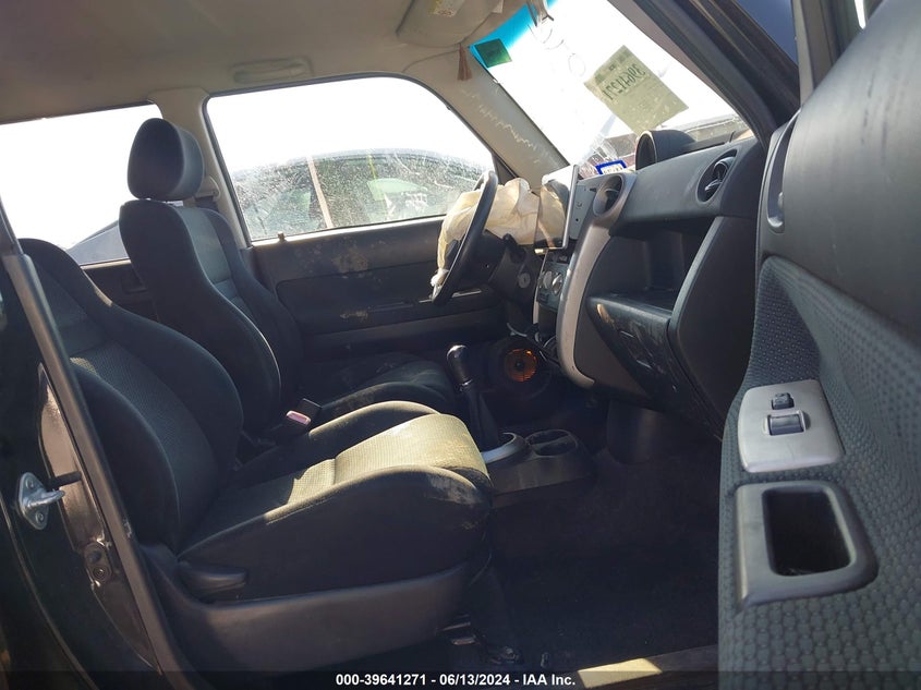 2006 Scion Xb VIN: JTLKT334564061575 Lot: 39641271