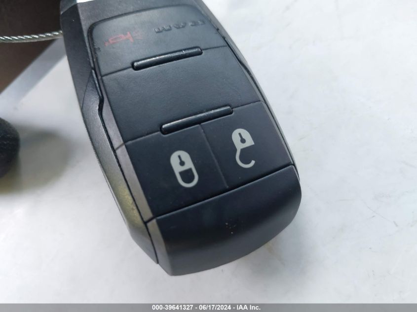 2024 Ram 3500 Tradesman Regular Cab 4X2 8' Box VIN: 3C63RPAL0RG107991 Lot: 39641327