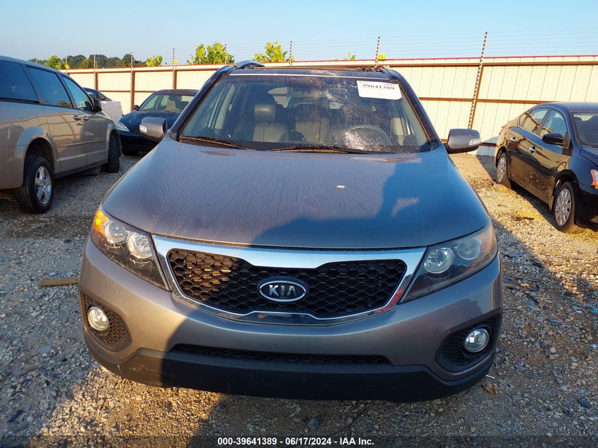 2011 Kia Sorento Ex V6 VIN: 5XYKU4A24BG135872 Lot: 39641389