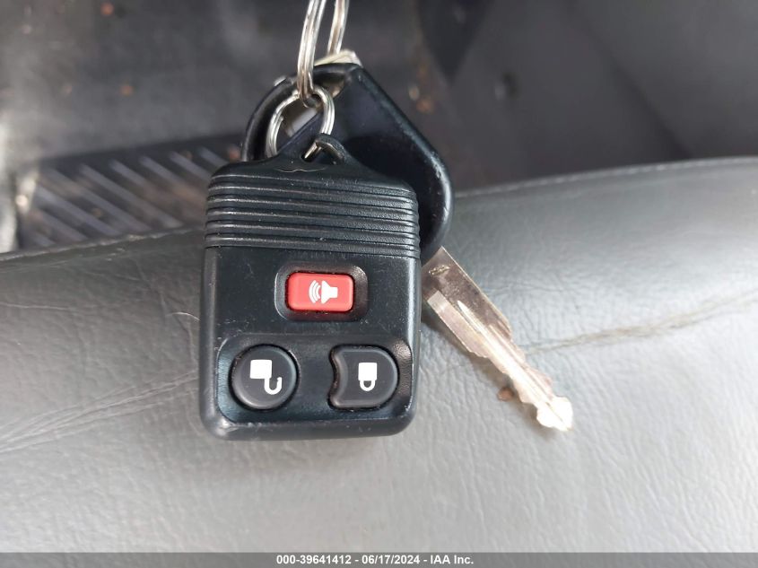 2005 Ford Escape Xlt VIN: 1FMCU03155KE23153 Lot: 39641412