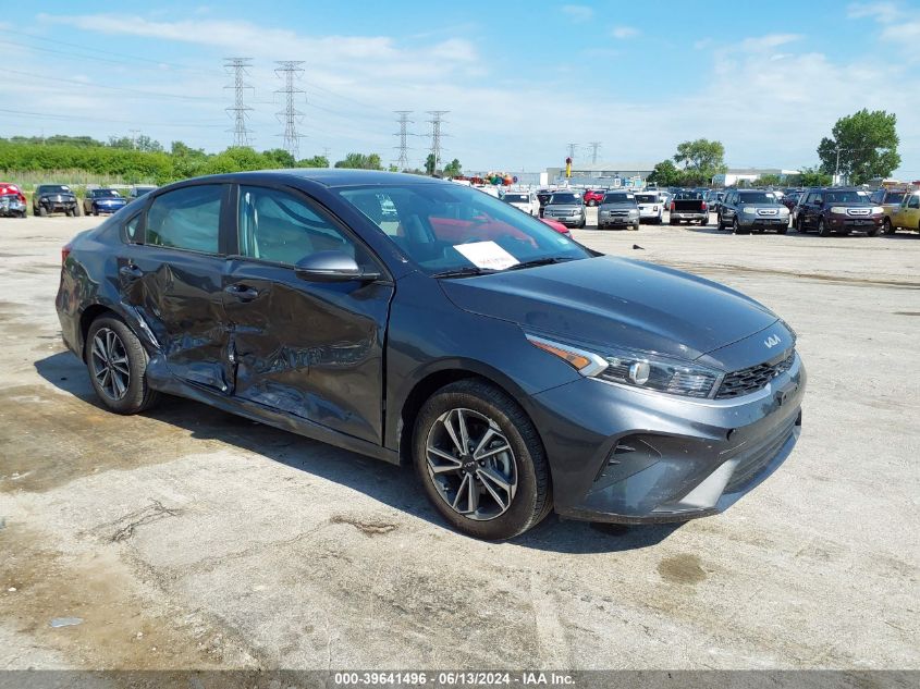 3KPF24AD8PE657854 2023 KIA FORTE - Image 1