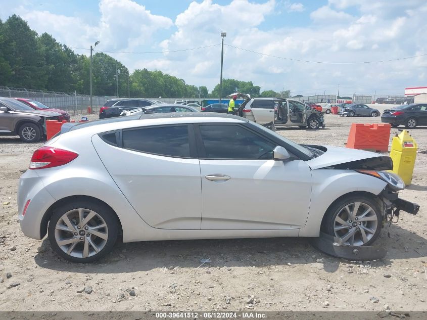 2017 Hyundai Veloster VIN: KMHTC6AD6HU315975 Lot: 39641512