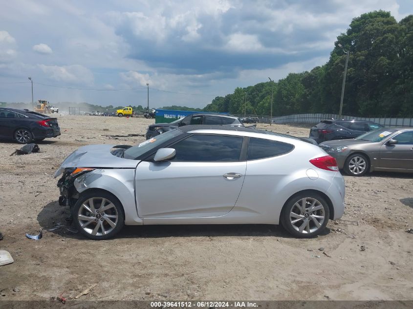 2017 Hyundai Veloster VIN: KMHTC6AD6HU315975 Lot: 39641512