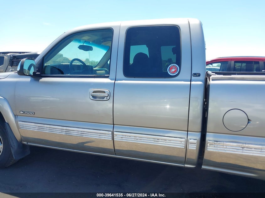 2001 Chevrolet Silverado 1500 Lt VIN: 1GCEK19T81E144046 Lot: 39641535