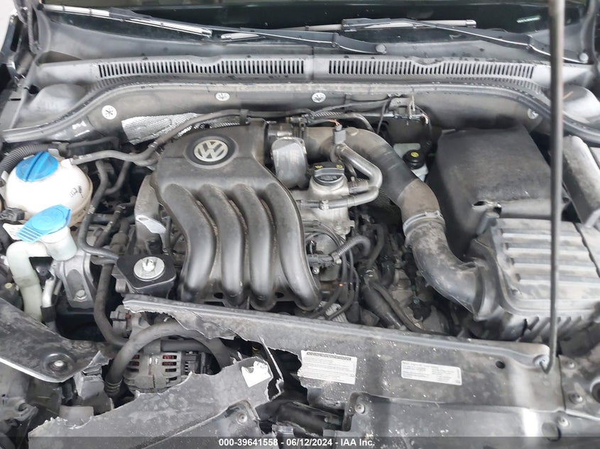 2014 Volkswagen Jetta 2.0L S VIN: 3VW2K7AJXEM369601 Lot: 39641558