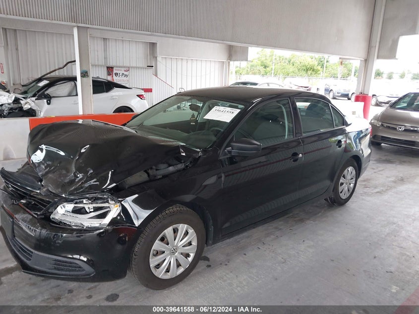 2014 Volkswagen Jetta 2.0L S VIN: 3VW2K7AJXEM369601 Lot: 39641558