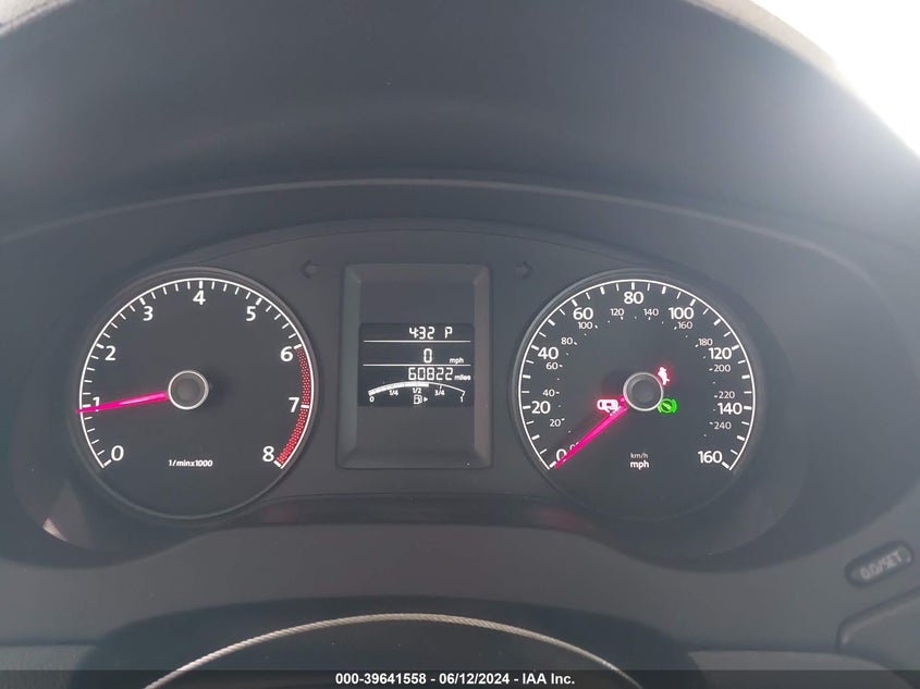 2014 Volkswagen Jetta 2.0L S VIN: 3VW2K7AJXEM369601 Lot: 39641558