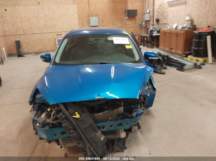 2015 Ford Focus Se VIN: 1FADP3F2XFL240046 Lot: 39641660