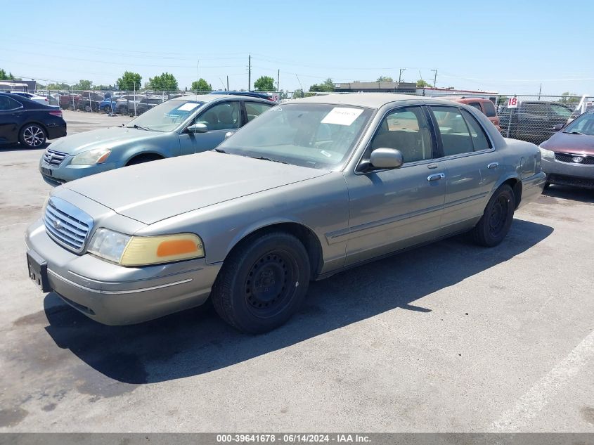 2002 Ford Crown Victoria Standard VIN: 2FAFP73W22X152466 Lot: 39641678