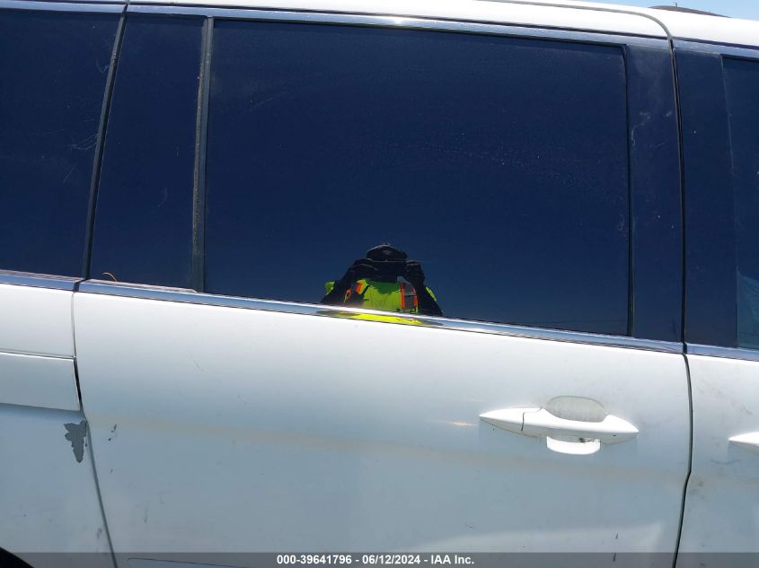 2010 Honda Odyssey Touring VIN: 5FNRL3H92AB049562 Lot: 39641796