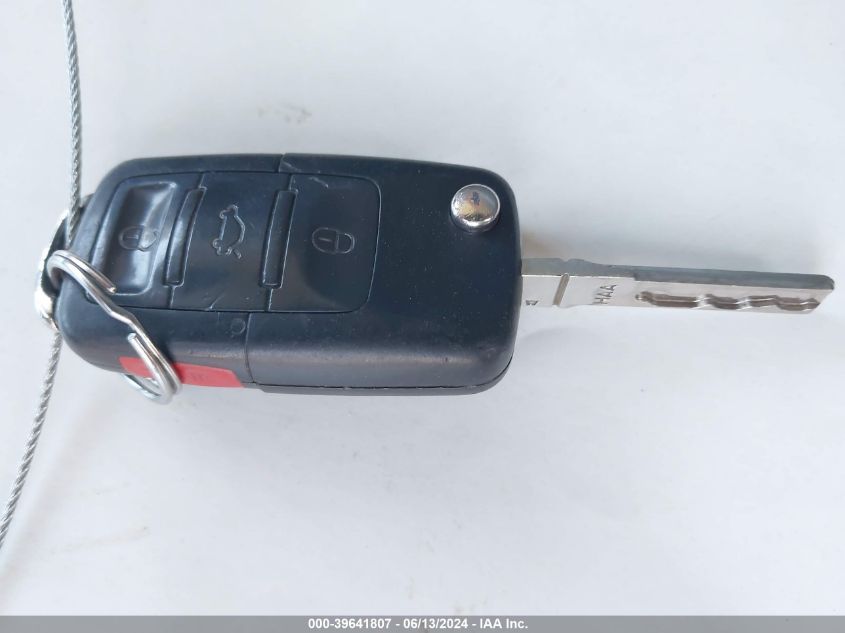 2004 Volkswagen Passat Glx VIN: WVWYH63B44E134952 Lot: 39641807