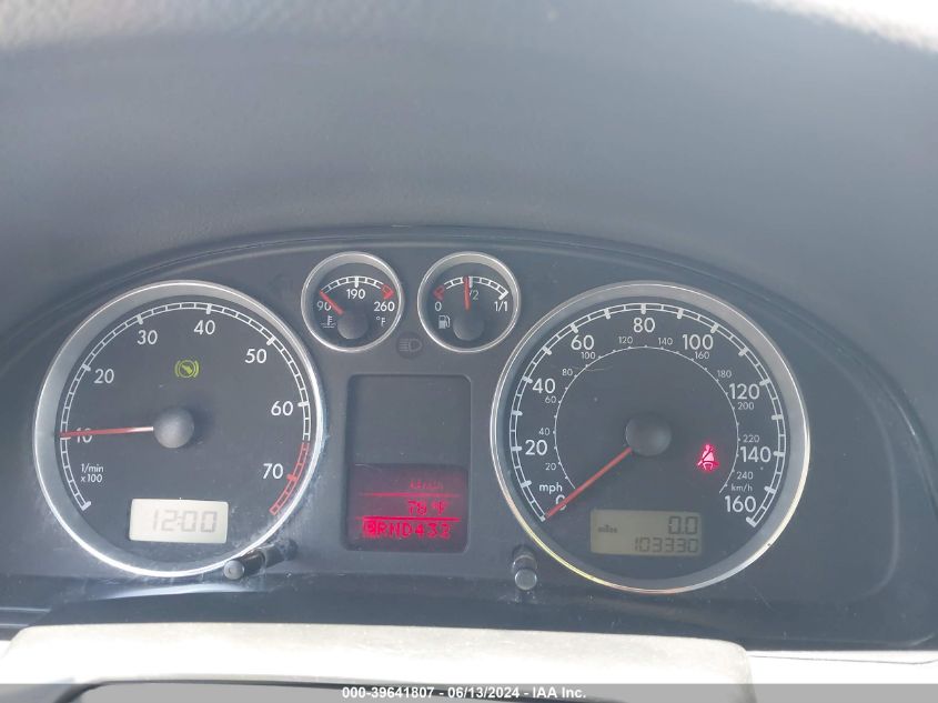 2004 Volkswagen Passat Glx VIN: WVWYH63B44E134952 Lot: 39641807