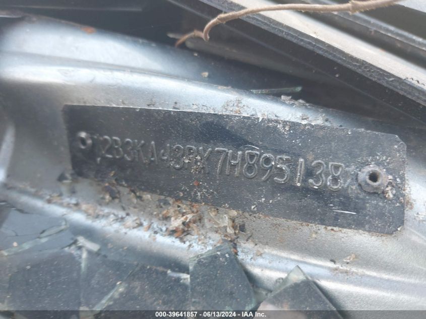 2007 Dodge Charger VIN: 2B3KA43RX7H895138 Lot: 39641857