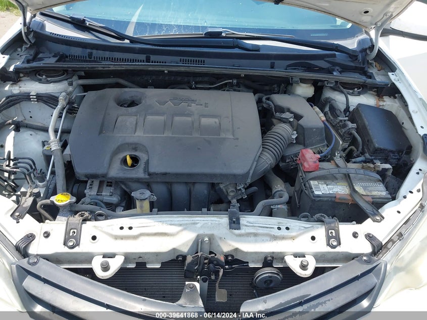 2014 TOYOTA COROLLA LE - 5YFBURHE0EP070015