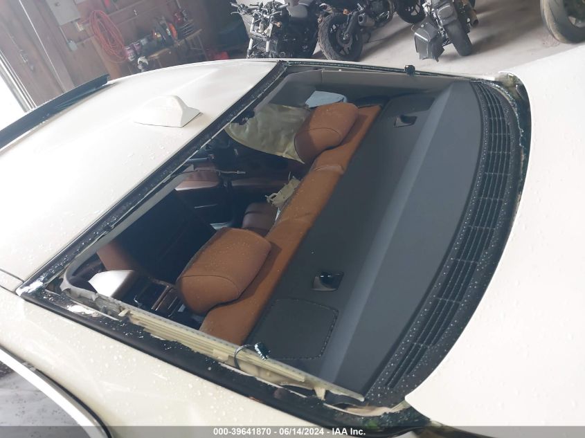 2008 BMW 335I VIN: WBAWB73518P042813 Lot: 39641870