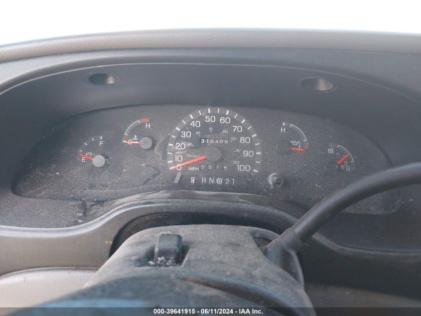 2001 Ford E-250 VIN: 1FTNE24L61HA09862 Lot: 39641915