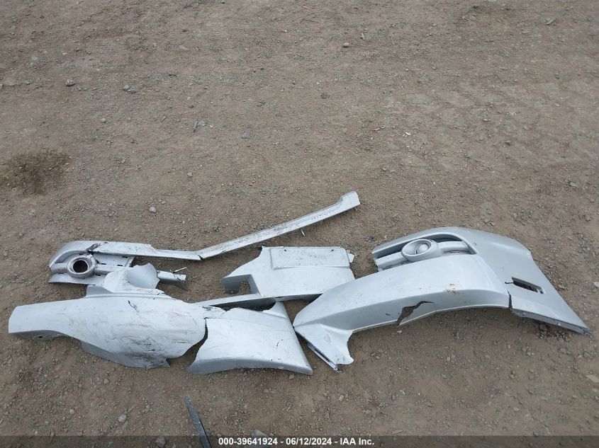 2004 Hyundai Elantra Gls/Gt VIN: KMHDN46D84U776584 Lot: 39641924