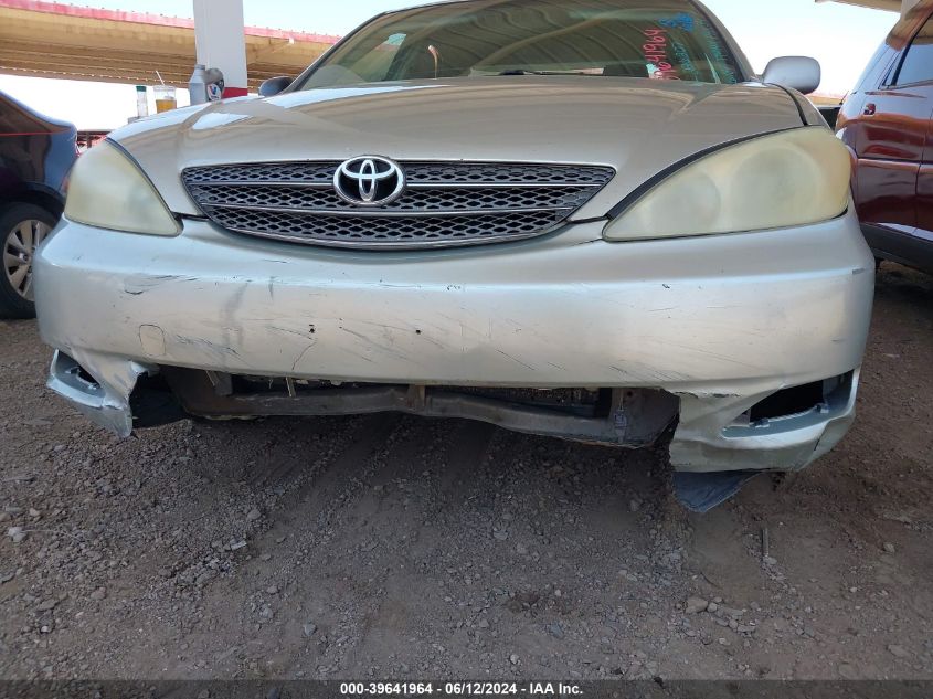 2003 Toyota Camry Le VIN: JTDBE32K130226207 Lot: 39641964