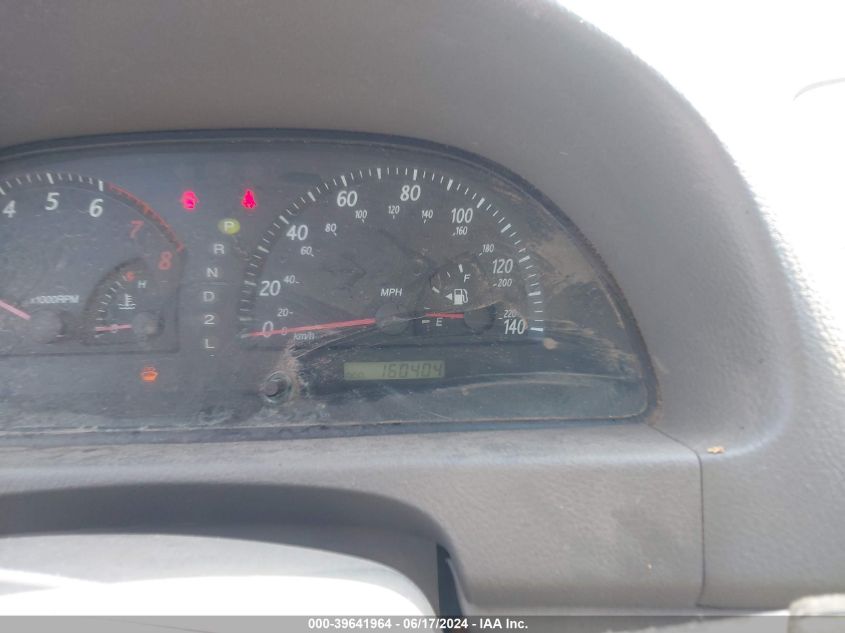 2003 Toyota Camry Le VIN: JTDBE32K130226207 Lot: 39641964