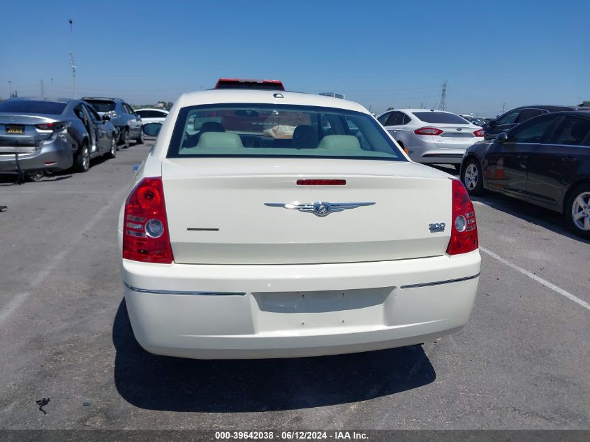 2010 Chrysler 300 Touring/Signature Series/Executive Series VIN: 2C3CA5CV3AH145324 Lot: 39642038