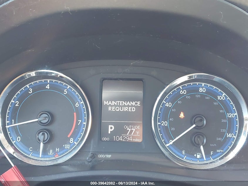 2017 Toyota Corolla Le VIN: 5YFBURHEXHP627050 Lot: 39642082