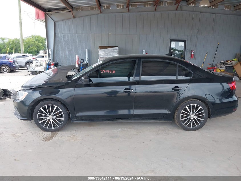 2015 Volkswagen Jetta 1.8T Sport VIN: 3VWD17AJ2FM219320 Lot: 39642111