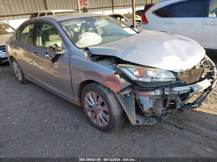 1HGCR2F8XFA188011 2015 HONDA ACCORD - Image 1