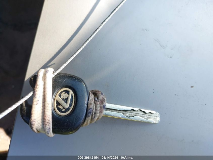 1999 Lexus Es 300 VIN: JT8BF28G4X0196022 Lot: 39642154