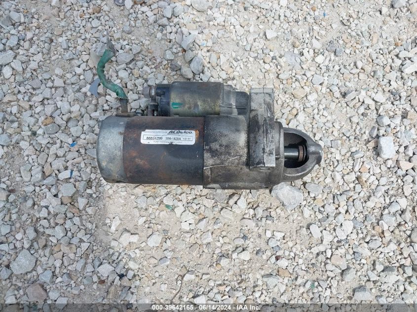 2003 Chevrolet Tahoe Z71 VIN: 1GNEK13Z73R209582 Lot: 39642165