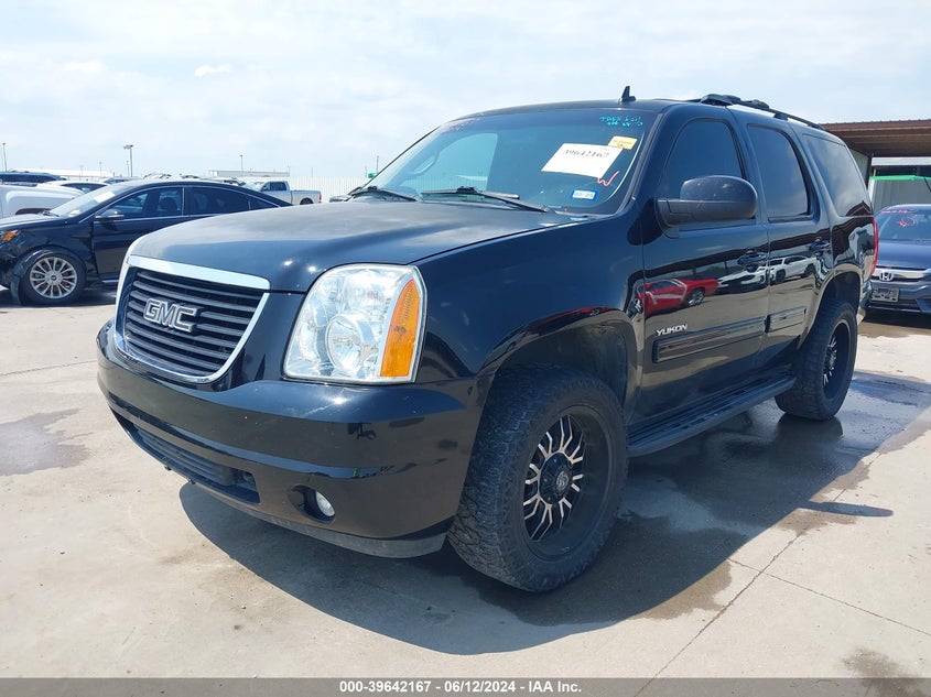 2014 GMC YUKON SLT - 1GKS1CE00ER196724