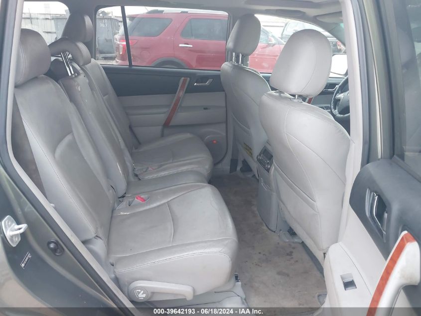 2009 Toyota Highlander Limited VIN: JTEES42A992134743 Lot: 39642193