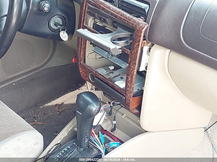 2002 Subaru Forester S VIN: JF1SF65672H741067 Lot: 39642224