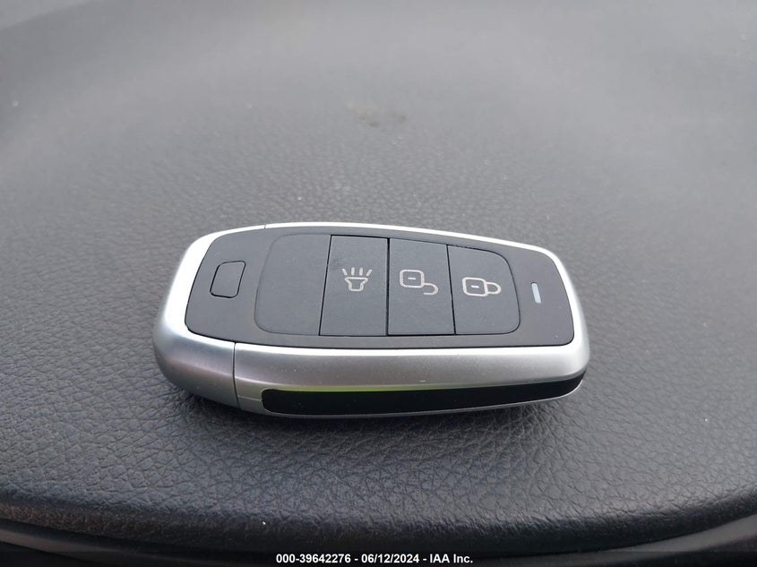 2018 Nissan Sentra Sv VIN: 3N1AB7AP1JL646870 Lot: 39642276