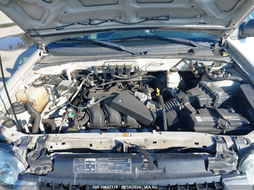 2005 Ford Escape Limited VIN: 1FMYU94145KC28394 Lot: 39642319