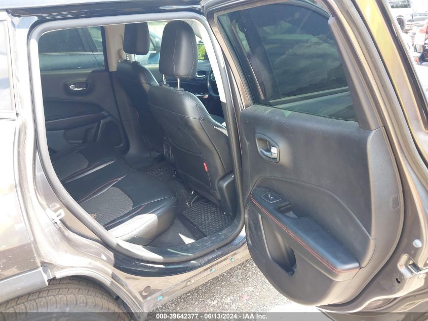 2018 Jeep Compass Trailhawk 4X4 VIN: 3C4NJDDB5JT262638 Lot: 39642377