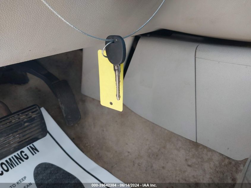 2008 Chevrolet Tahoe Ltz VIN: 1GNFC13088R139634 Lot: 39642384