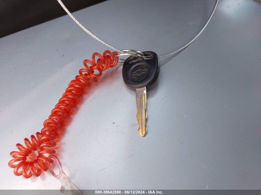 2003 Chevrolet Silverado 1500 Ls VIN: 2GCEC19V431156598 Lot: 39642590