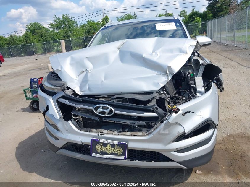 2017 Hyundai Tucson Sport VIN: KM8J3CA22HU582633 Lot: 39642592