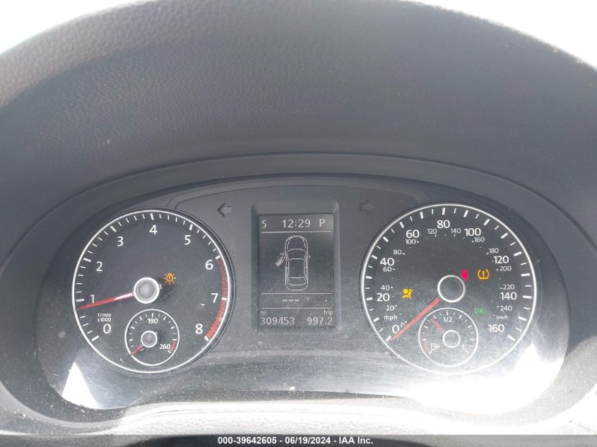 2013 Volkswagen Passat 2.5L Se VIN: 1VWBP7A35DC012460 Lot: 39642605