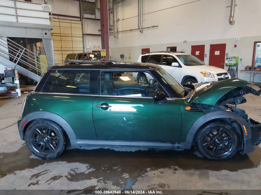 2013 MINI HARDTOP COOPER - WMWSU3C55DT678685
