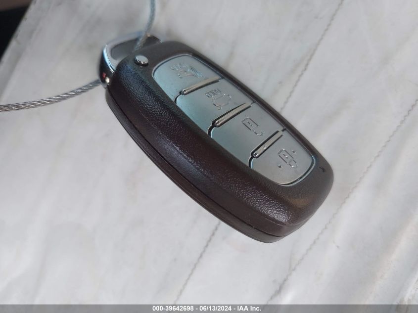 2019 Hyundai Elantra Value Edition VIN: 5NPD84LFXKH462458 Lot: 39642698