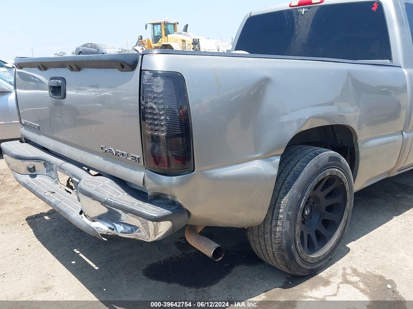 2003 Chevrolet Silverado 1500 Ls VIN: 1GCEC19VX3Z339835 Lot: 39642754