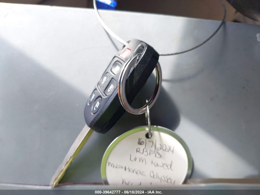 2011 Honda Odyssey Touring/Touring Elite VIN: 5FNRL5H92BB086866 Lot: 39642777