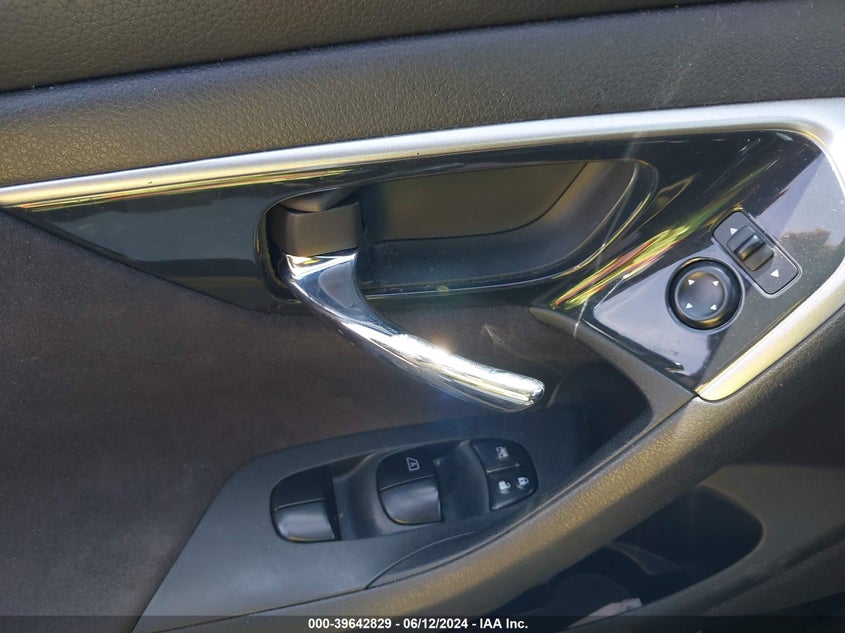 2013 Nissan Altima 2.5 S VIN: 1N4AL3AP7DC231433 Lot: 39642829