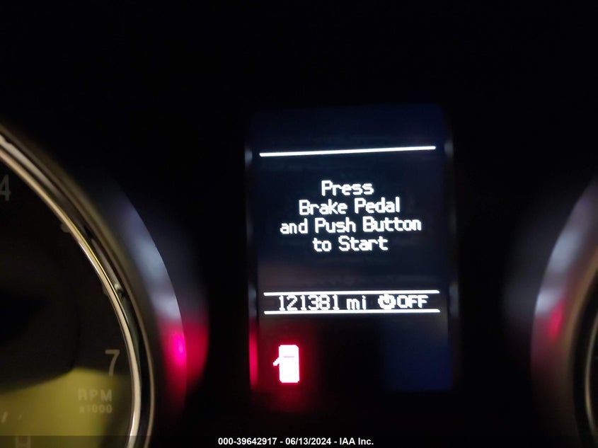 2011 Jeep Grand Cherokee Laredo VIN: 1J4RR4GG7BC737702 Lot: 39642917