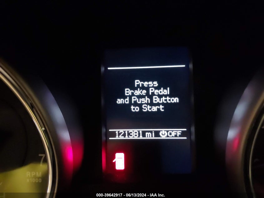 2011 Jeep Grand Cherokee Laredo VIN: 1J4RR4GG7BC737702 Lot: 39642917